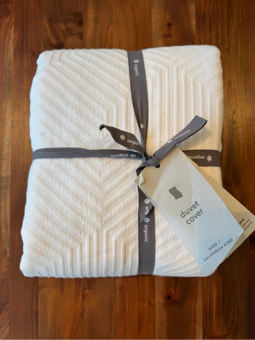 NWT West Elm White Modern Geo Duvet Cover King / Cal King